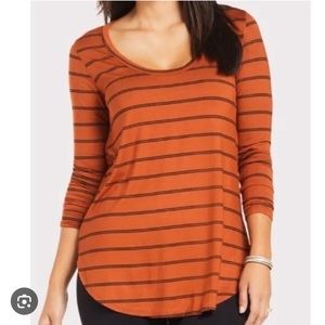 Evereve Scoop Neck Long Sleeve